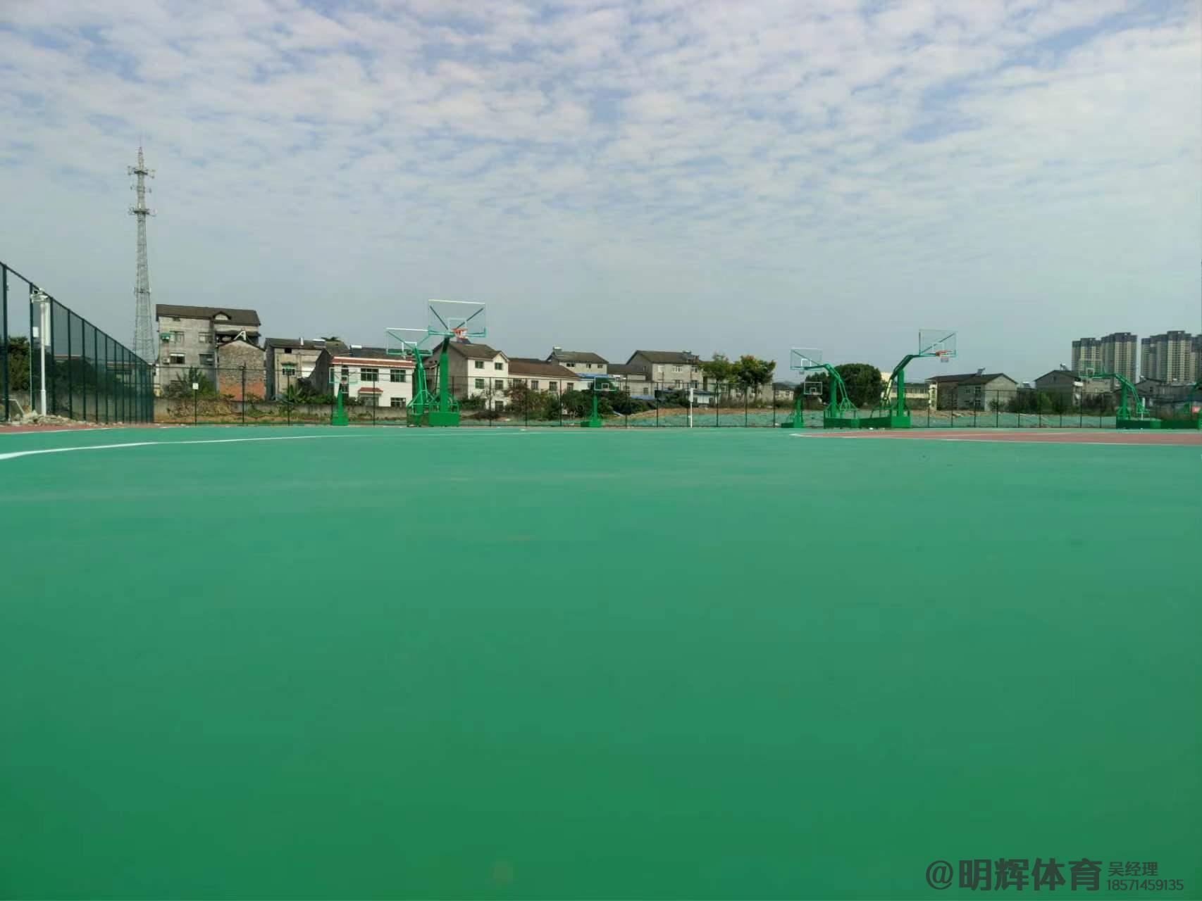 沈阳硬地丙烯酸球场的优缺点